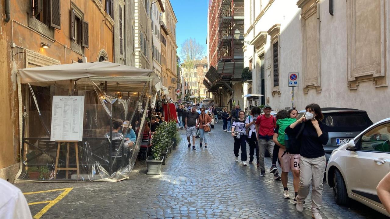 In The Rome'S Soul Close To Navona Square Kültér fotó